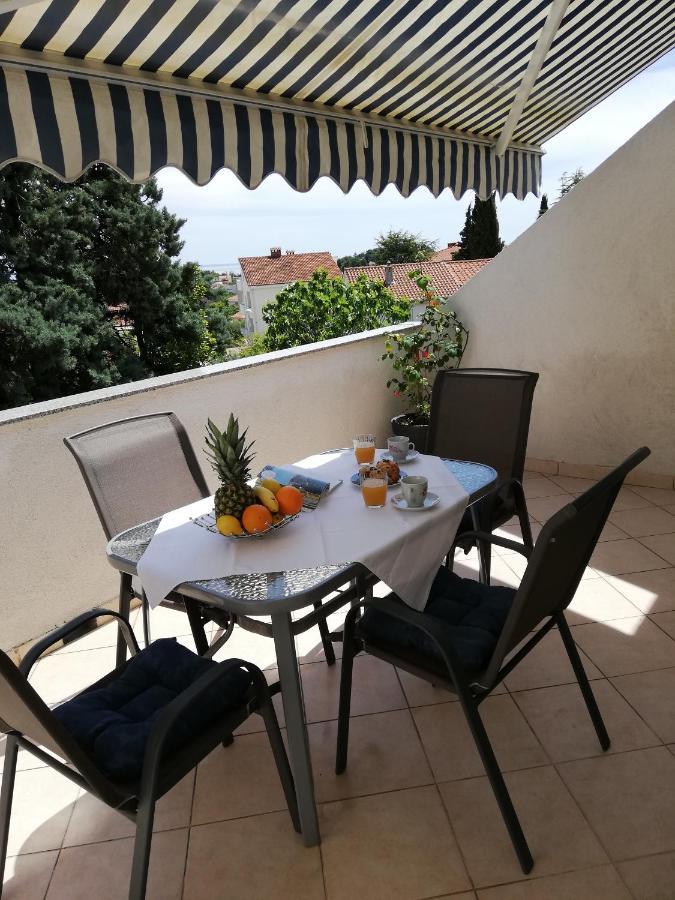 Apartment Marija クルク エクステリア 写真